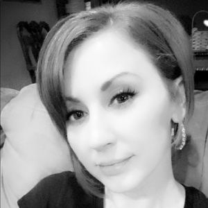 Meet your Posher, Aleisha